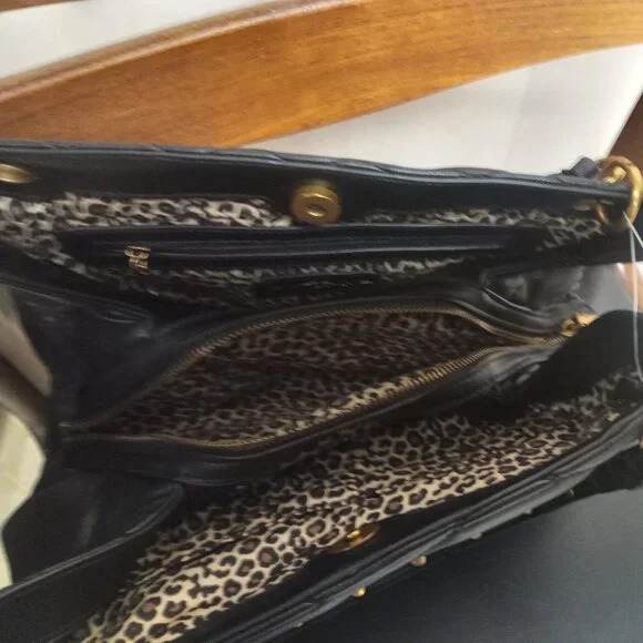 Betsey Johnson Black Heart Quilted Leopard Inside Tote Bag - Picture 2 of 6